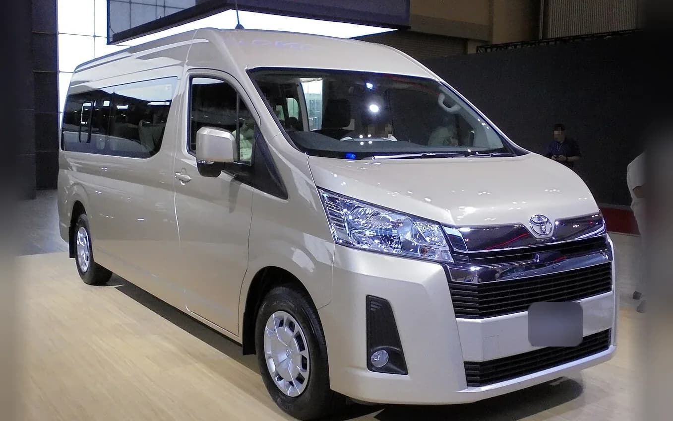 Toyota Hiace — Group Transport